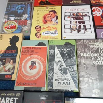LOT 488  VHS COLLECTION
