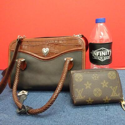 LOT 498  PURSE AND LOOK A LIKE DESIGNER WALLET