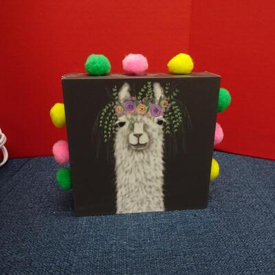 LOT 500  LLAMA LAMP AND LLAMA ITEMS