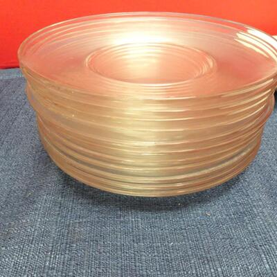 LOT 509  11 WHITE AND 11 CLEAR PLATES