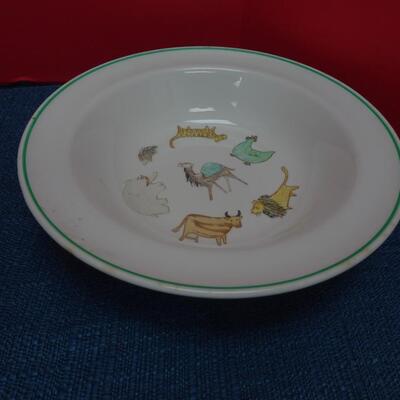 LOT 509  11 WHITE AND 11 CLEAR PLATES