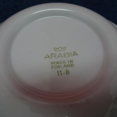 LOT 509  11 WHITE AND 11 CLEAR PLATES