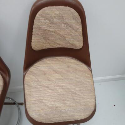 LOT 510  TWO VINTAGE COMFORTLINE STOOLS AND METAL STOOL