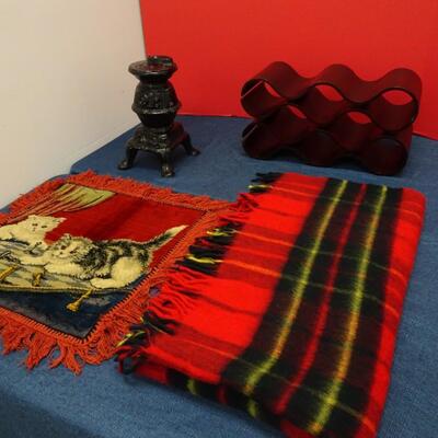 LOT 517. PLAID BLANKET, WOOD WINE BOTTLE STAND AND HOME DECOR