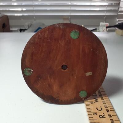 Wooden paper towel holder