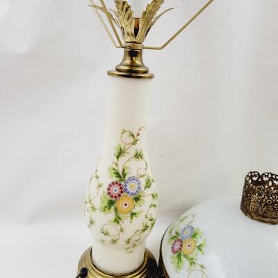 REPRODUCTION GLASS LAMP SHADE LAMP