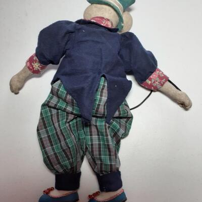 Ceramic mouse doll