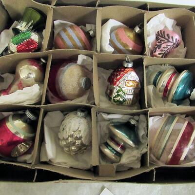 Lot of Vintage Glass Christmas Ornaments