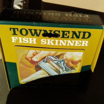 LOT 229  FISHING GEAR