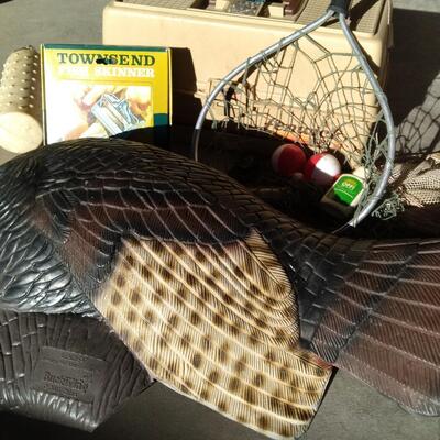 LOT 229  FISHING GEAR
