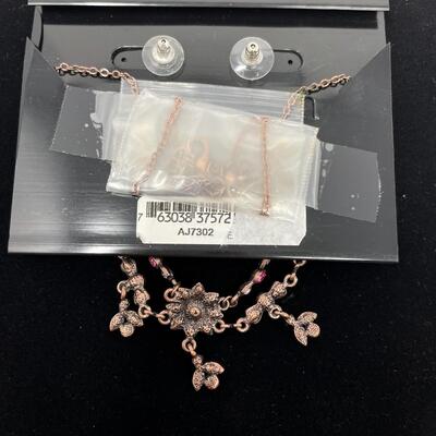 REBECCA RAY PINK RHINESTONE EARRING & NECKLACE SET