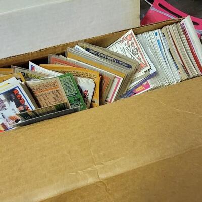 1970's to 1980's Baseball Cards Mixed Lot