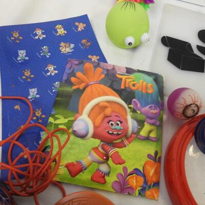 Toy lot: watches 1 works, puzzle, Paw Patrol stickers, sunglasses, headphones