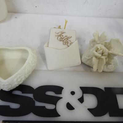 Home decor 13 pcs: Hallmark photo frames, porcelain, trinket box, water globe