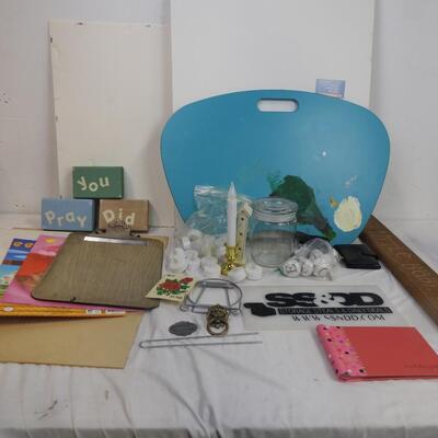 Craft lot: wood, art pallet, battery tea lights, foam board, glass jar