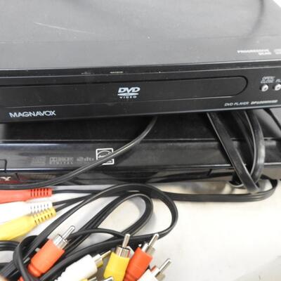 Electronics lot: Magnavox DVD player,Sony DVD player,Yamaha speakers, VR goggles