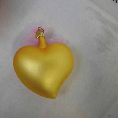 Avon 2004 Breast Cancer Awareness ornament, goldenrod color, pink jewels