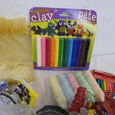 Craft lot: Ribbon, modeling clay NEW, buttons, beads, colored pencils, scissors