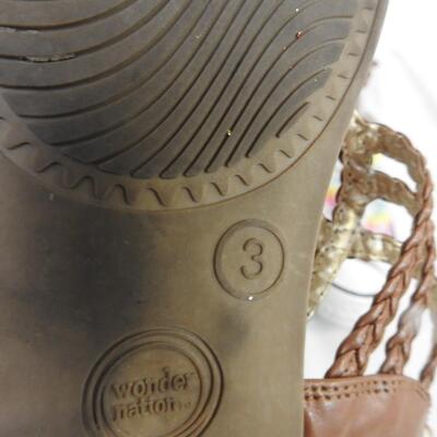 Girls shoes 4 pairs sizes 12-3 1/2: Converse, American Eagle