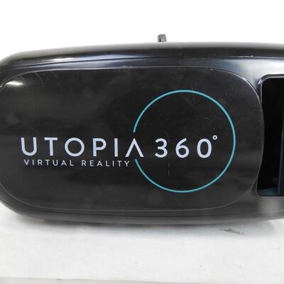 Utopia Virtual Reality Phone Holder Goggles, Tested and Works, Great Condition