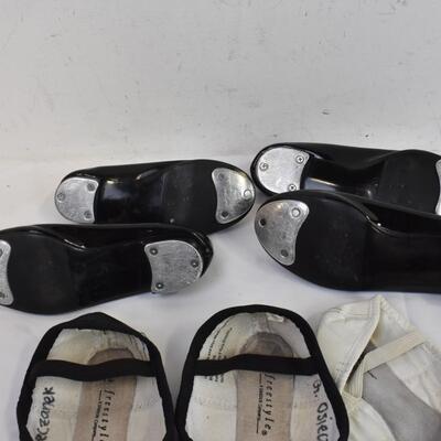 Girls shoes 7 pairs :  sizes 10-12, Ballet, tap  Minnie Mouse crocs