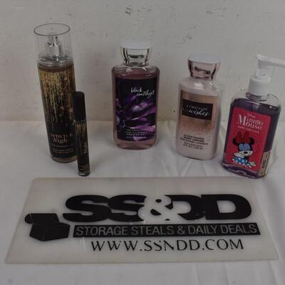 Personal care: Bath & Body Works shower gel, lotion, body mist, Disney sanitizer