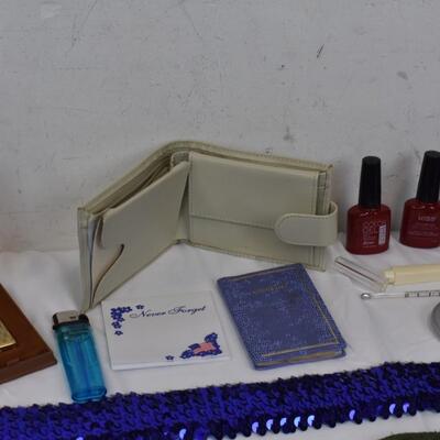 Personal Care Lot: Belts, Carry Caddy Case, Wallets, Gloves, Nail Polish & More!