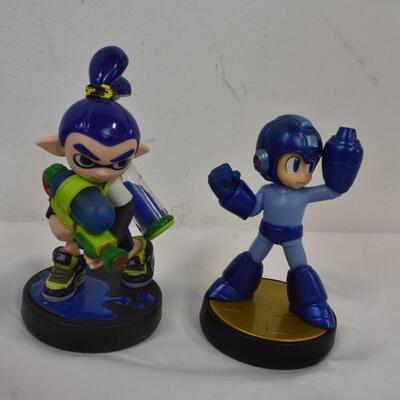 Wii Sports, Nintendo Land, Megaman & Inkling Amibos, Mad Catz Beat Pad, Wii Fit