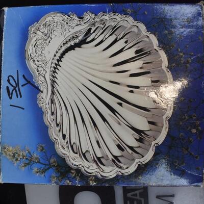 Kitchen Lot: Silverware, New Hampshire Silversmiths, Cutlery, etc