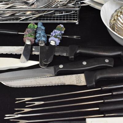 Kitchen Lot: Silverware, New Hampshire Silversmiths, Cutlery, etc