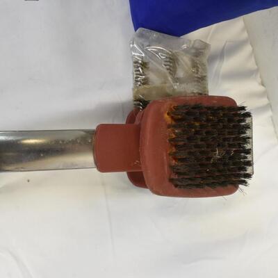 3 Coolers Barbecue Cleaner and Spatula, Ice Packs, Survival Blankets