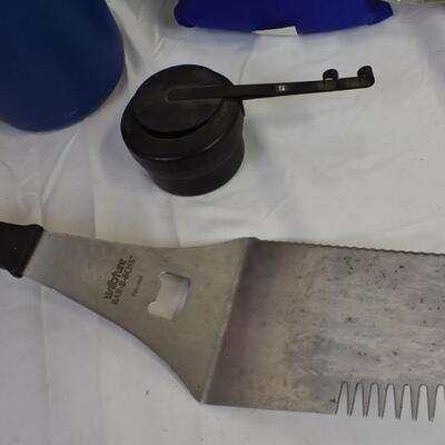 3 Coolers Barbecue Cleaner and Spatula, Ice Packs, Survival Blankets