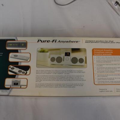 Pure-Fi Anywhere Logitech iPod Speaker, iPod Included