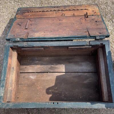 Antique tool box