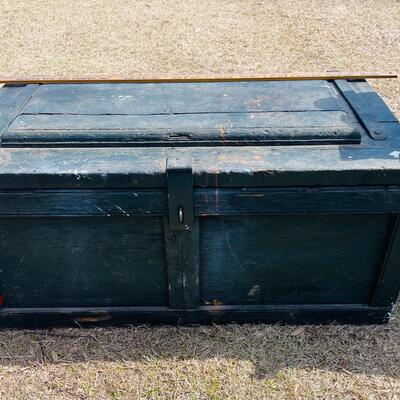 Antique tool box