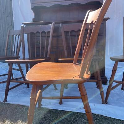 Ethan Allen cherry hutch and 6 chairs