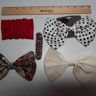 5 vintage ribbon hair clips