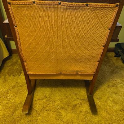 Antique oak rocking chair arts and crafts style. SEE DETAILS