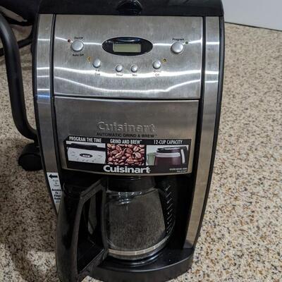 Coffeemaker - grind and brew