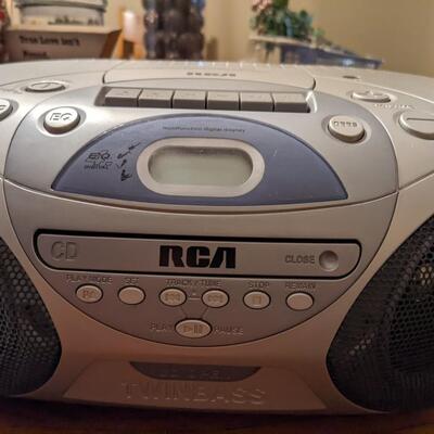 HP 78 Tricolor  Ink and RCA radio cd player