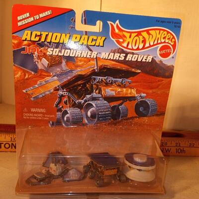 1996 NIB unopened Hot Wheels Action Pack JPL Sojourner Mars Rover -- upld 1/29