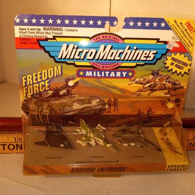 Micro Machines Military Airborne Enforcers #8 NIP Stealth Falcon Eagle jets 7000 - upld 1/29
