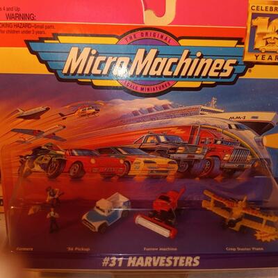 Micro Machines 31 Harvesters Galoob 1994 Plane -- upld 1/30