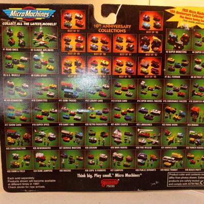 Micro Machines 31 Harvesters Galoob 1994 Plane -- upld 1/30