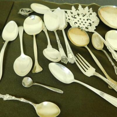 Collection of Various Vintage Maker Mark Sterling Silver Flatware Approximately 20 Pieces