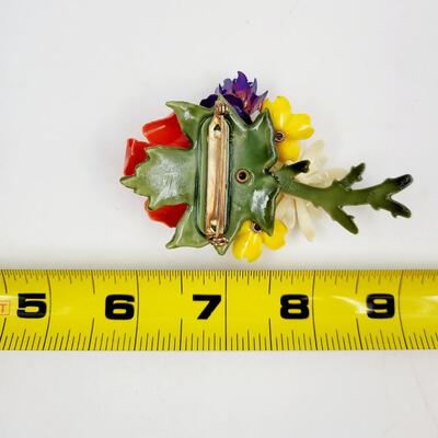 VINTAGE ENAMEL FLOWERED BROOCH