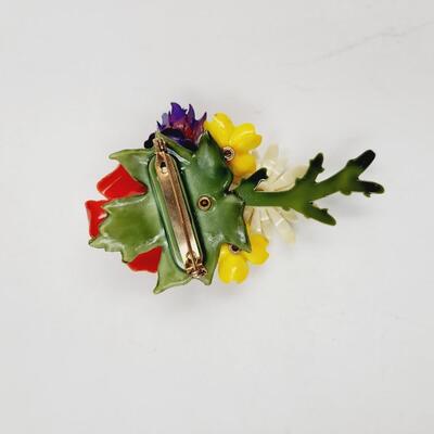 VINTAGE ENAMEL FLOWERED BROOCH