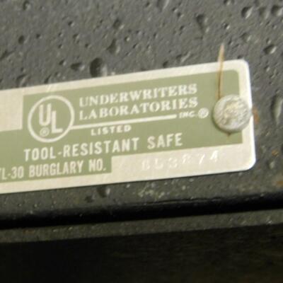 Sargent & Greenleaf TL-30 Steel Jeweler's Cabinet Floor Safe (No Contents).  Combination  is available.