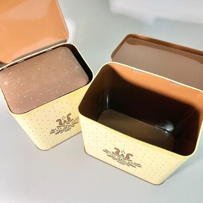 Pfaltzgraff Kitchen canister set