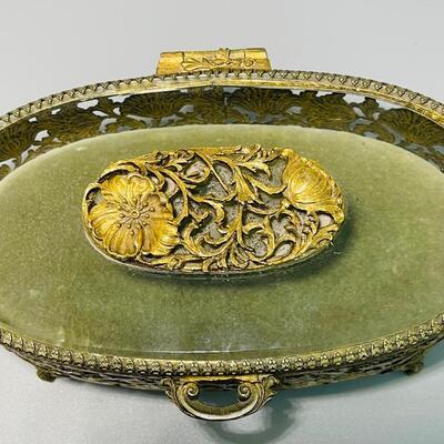 Jewelry casket
